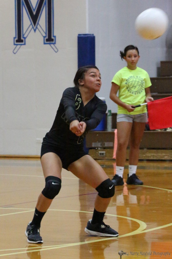 Joslin Romero gets ready for the pass in the JV game in Trinidad 