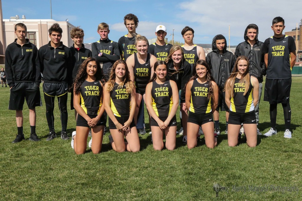 Raton High Track Team for 2017