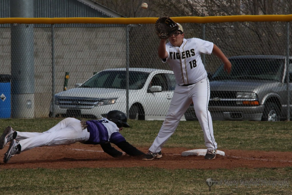 The pickoff to first was just a bit slow as Jadyn Romero is ready for the ball to arrive in the game with Rye Thunderbolts